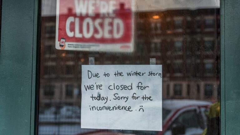 4 Reasons to Purchase Business Interruption Insurance